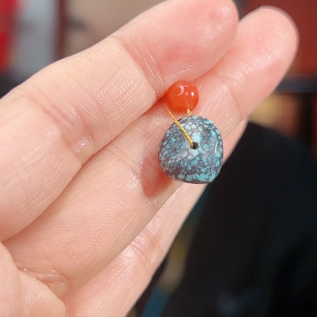 南红玛瑙未镶嵌珠宝奇石