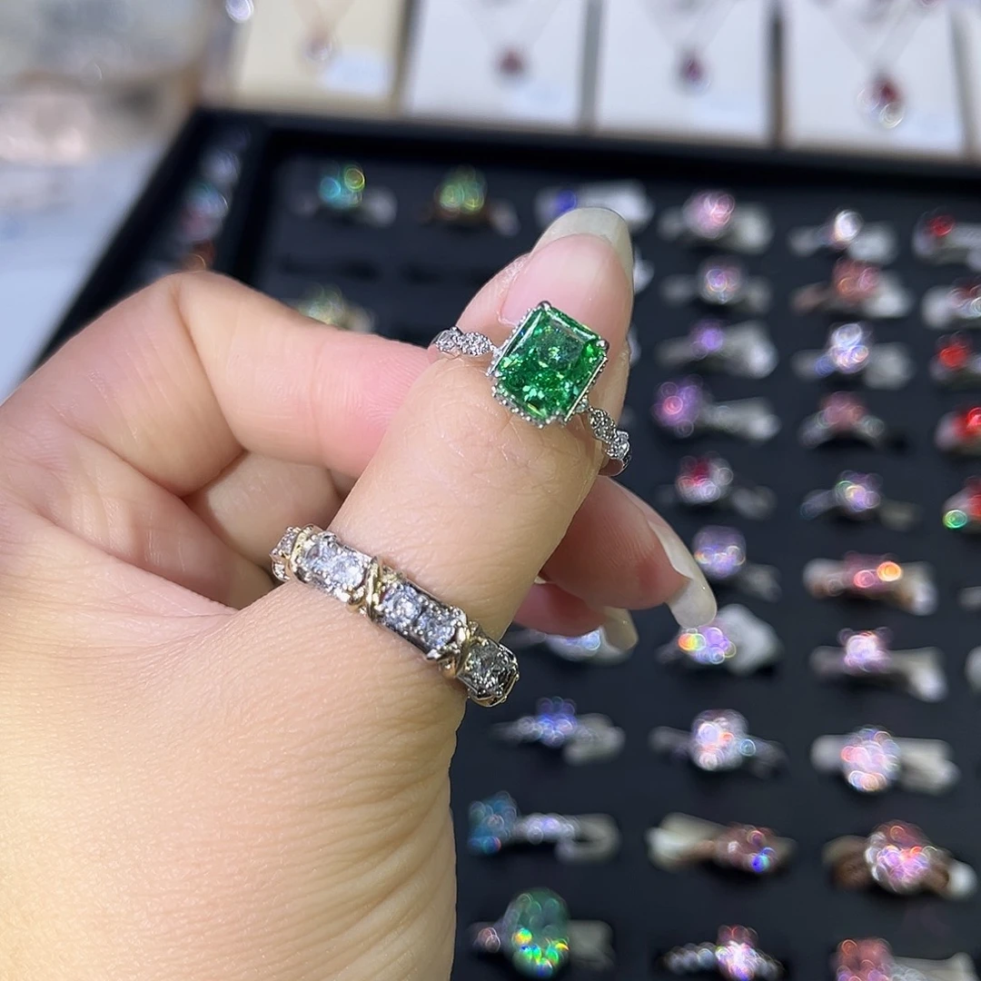 莫桑石非金属SHK白方绿冰花三卡-14