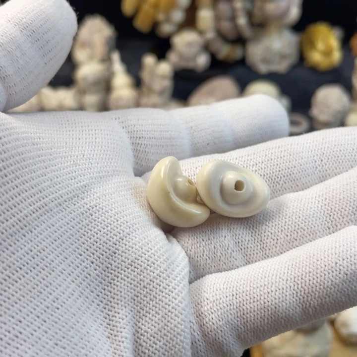 ᥫ***࿐皮质非金属配饰鹿角雕刻元宝