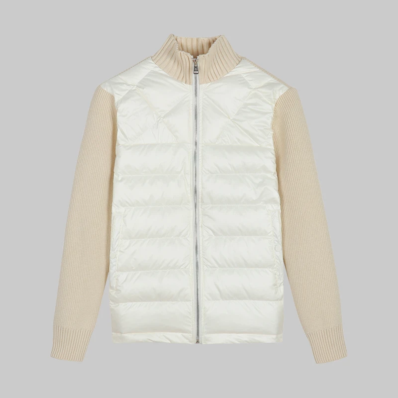 圆标针织拼接羽绒服