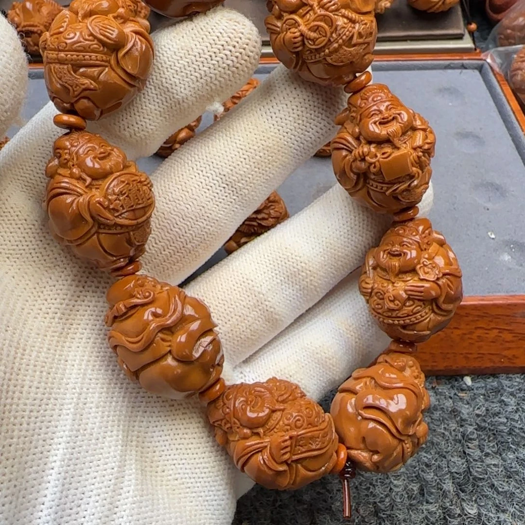 吊坠橄榄核………………