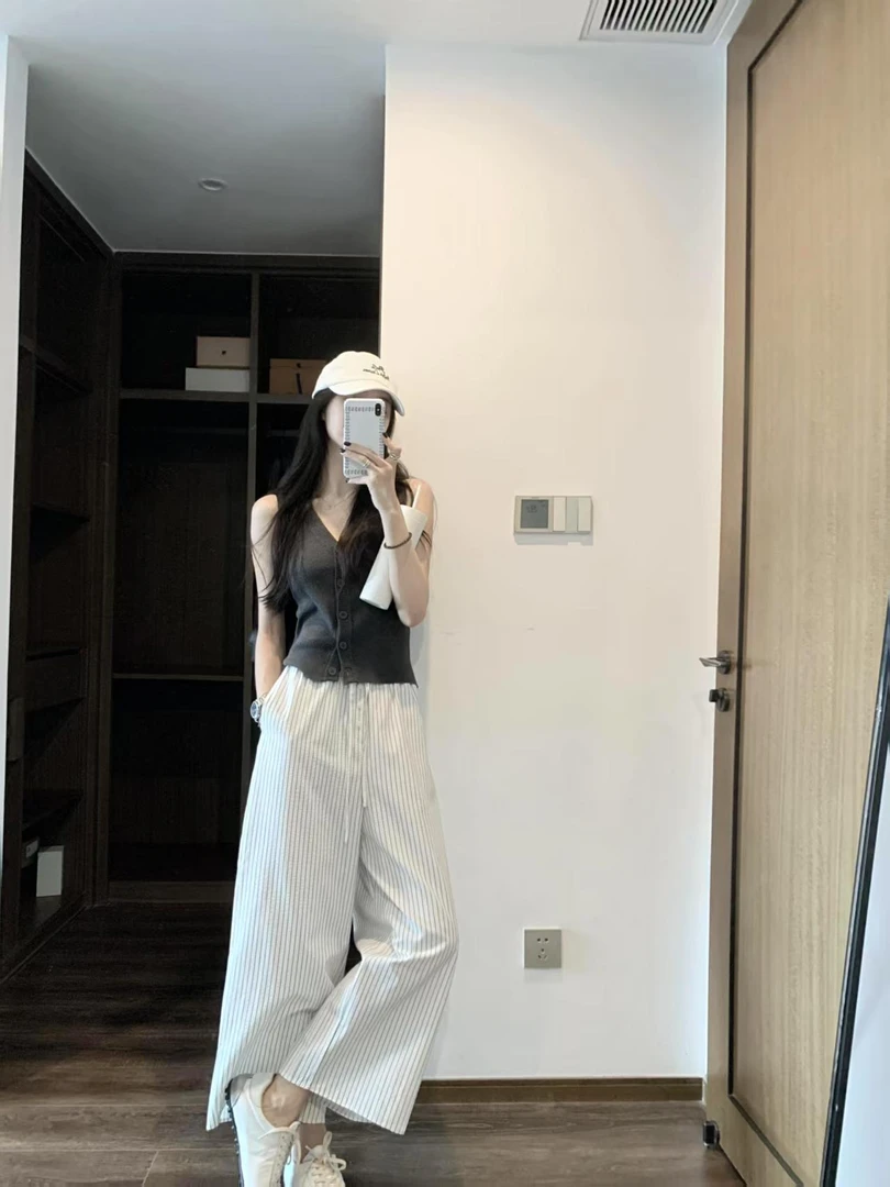 2025夏季新款时尚打底背心气质显瘦洋气休闲百搭性感辣妹外穿上衣