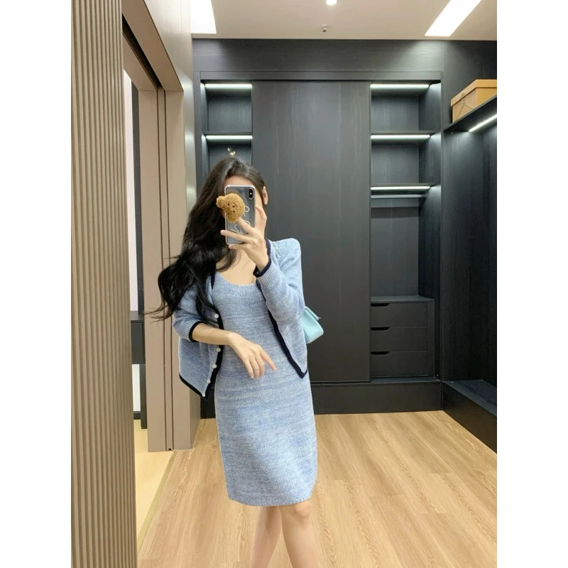 小香风气质穿搭一整套女秋季新款纯欲V领吊带连衣裙休闲针织开衫