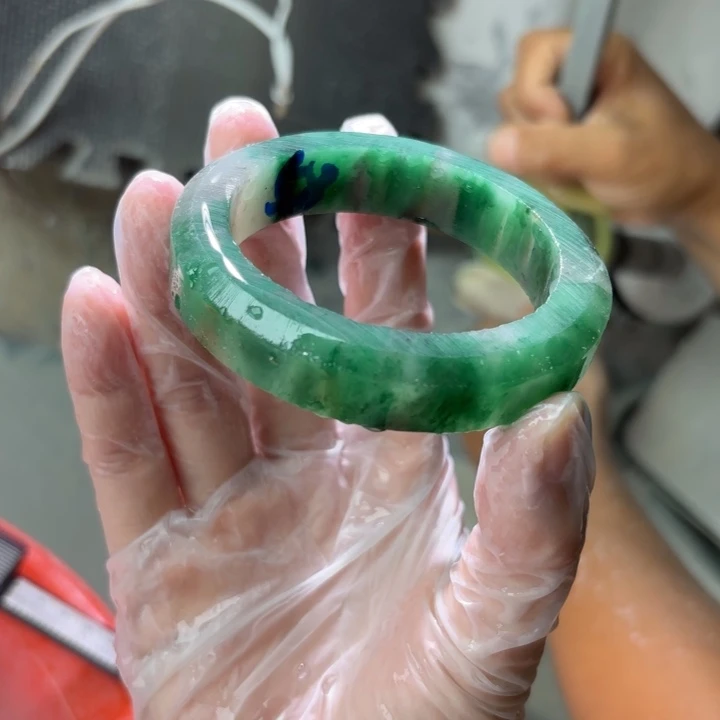 启***航未镶嵌手镯石英质玉（非洲翠）定制