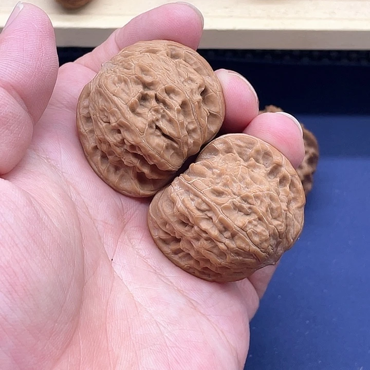 文玩核桃吊坠磨盘