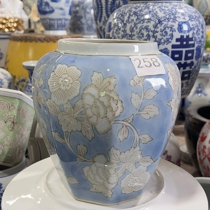 瓷片瑕。。。。。。。。。。。。。。