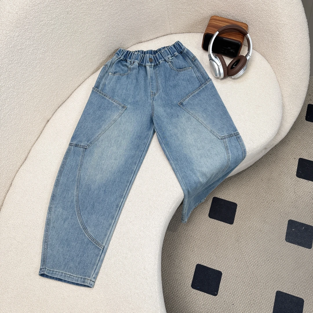 【2025春款新品】青少年时尚韩版百搭拼接休闲牛仔裤HWC079