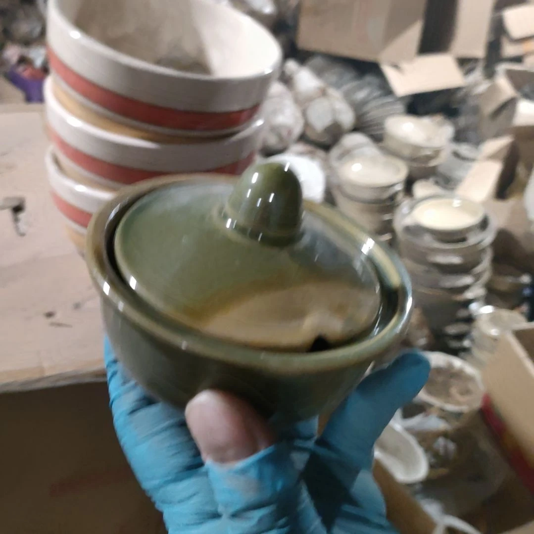 摆件陶瓷盘子碗啥都有