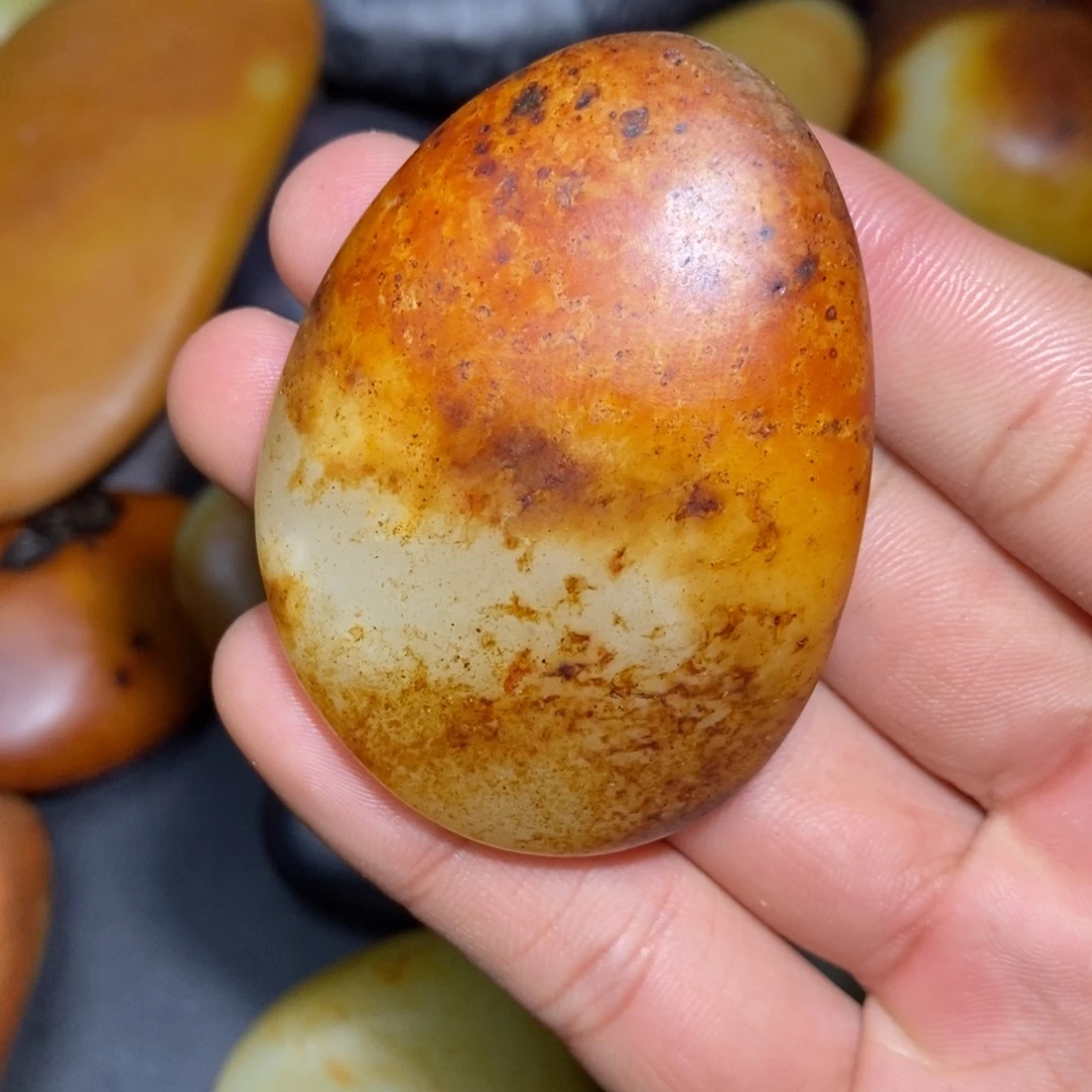 和田玉未镶嵌珠宝奇石