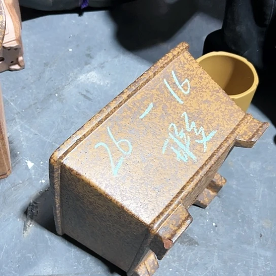 红陶滁****场紫砂花盆漂亮