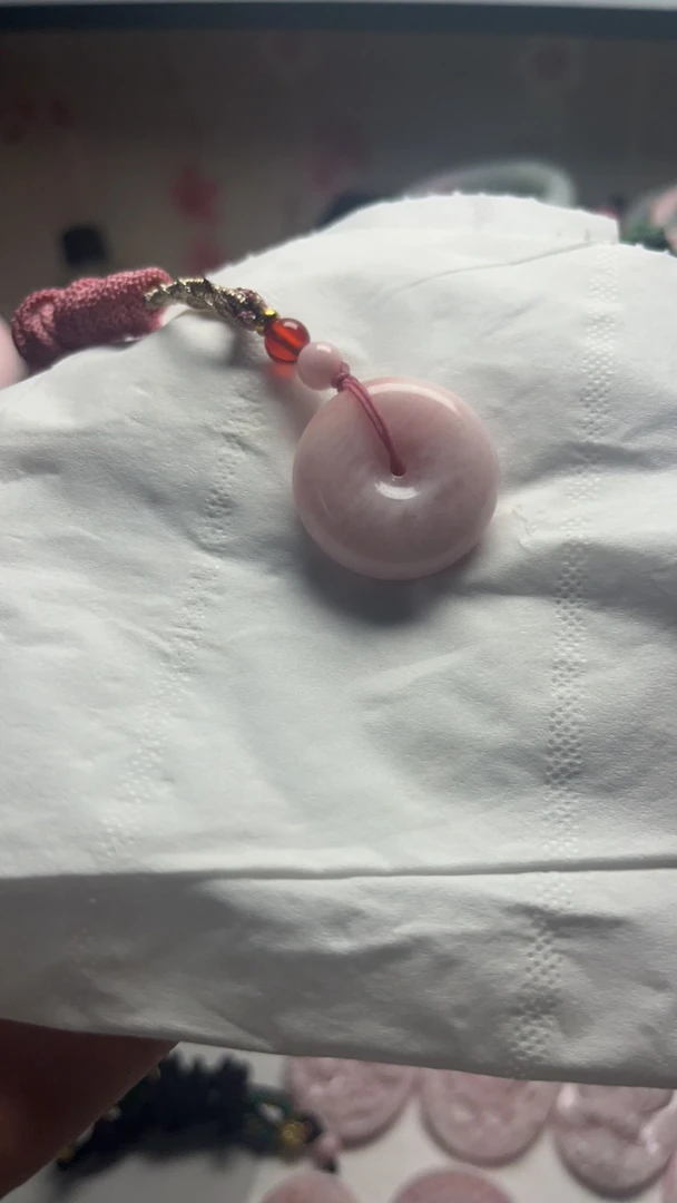 定制款独山玉芙蓉粉平安扣