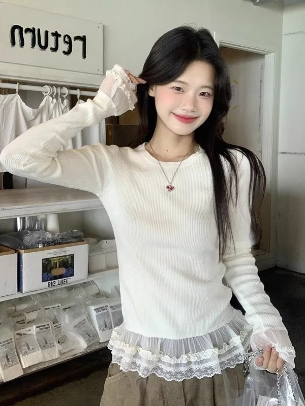 甜美蕾丝花边拼接长袖T恤女春秋新款显瘦打底衫叠穿内搭气质上衣