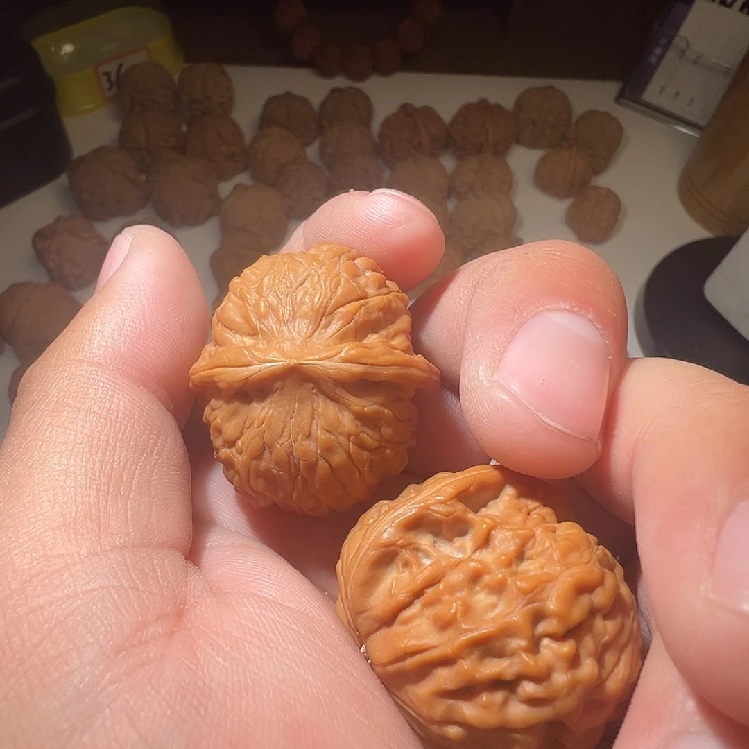 豪***段猴头核桃吊坠文玩