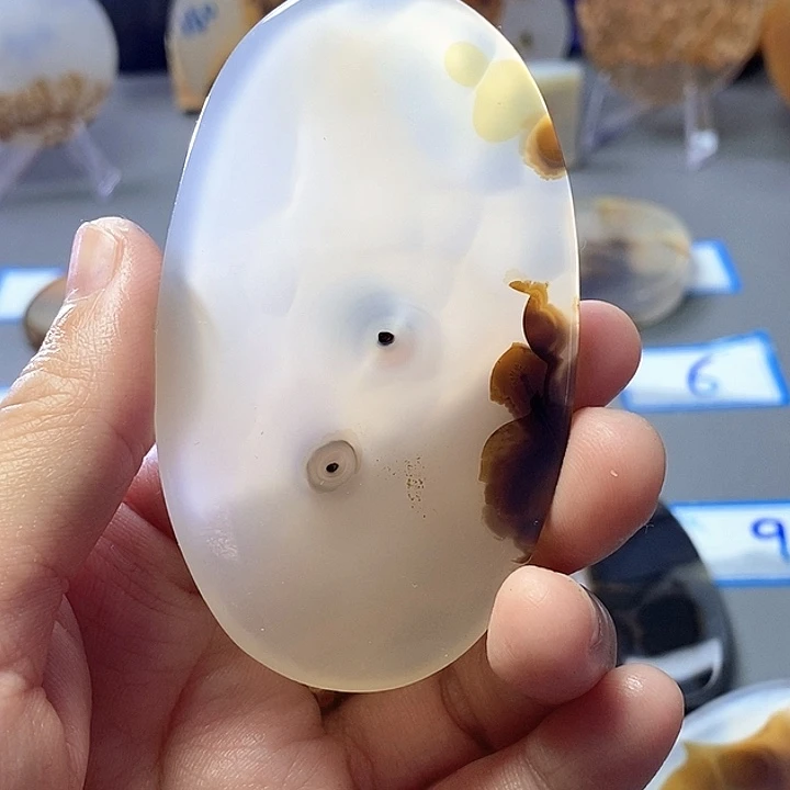 玛瑙/玉髓未镶嵌珠宝半成品