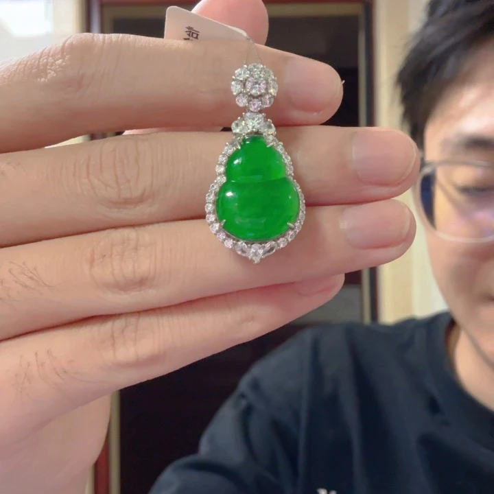 翡翠银S925镶嵌颈饰吊坠