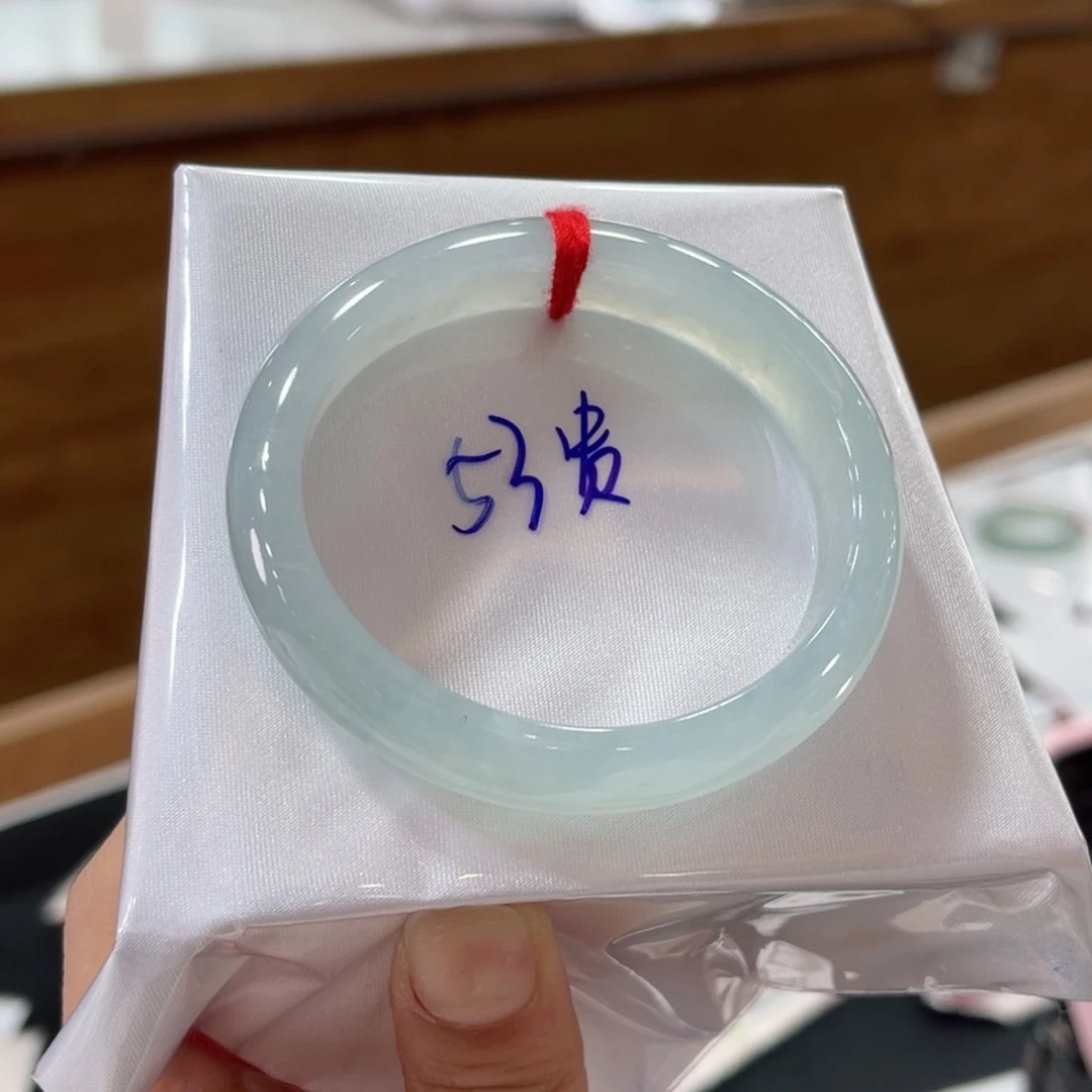 未镶嵌手镯翡翠翡翠