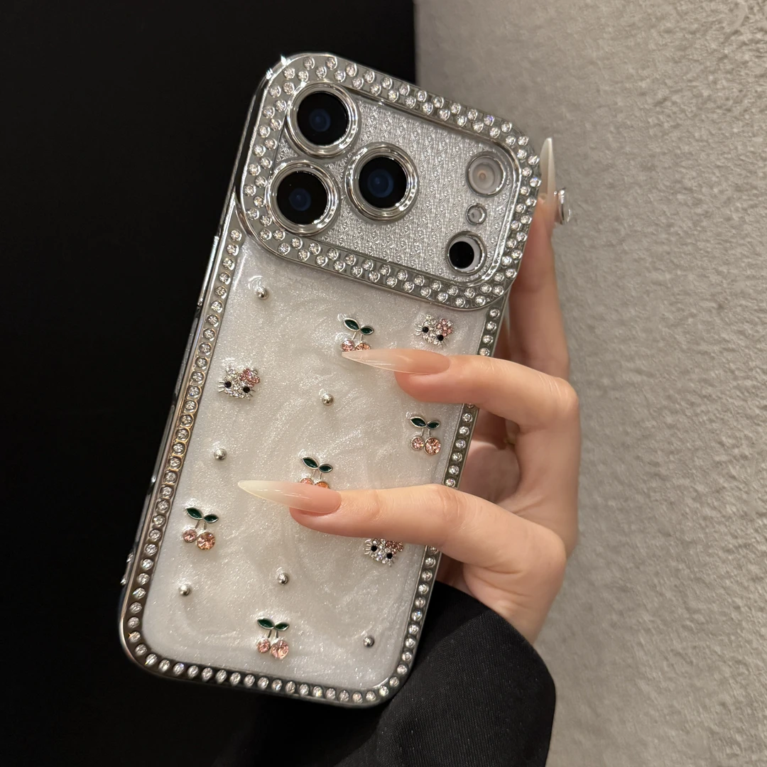 镶钻猫咪樱桃适用苹果17promax手机壳轻奢iPhone16个性15气质14女