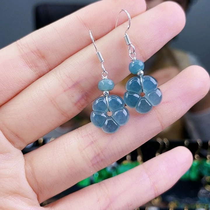 翡翠耳饰未镶嵌饰品