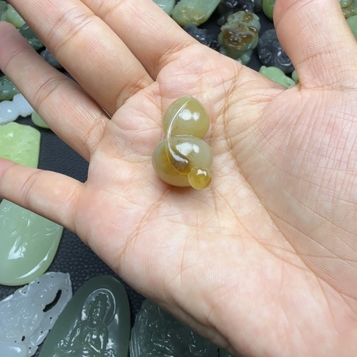 未镶嵌和田玉珠宝奇石