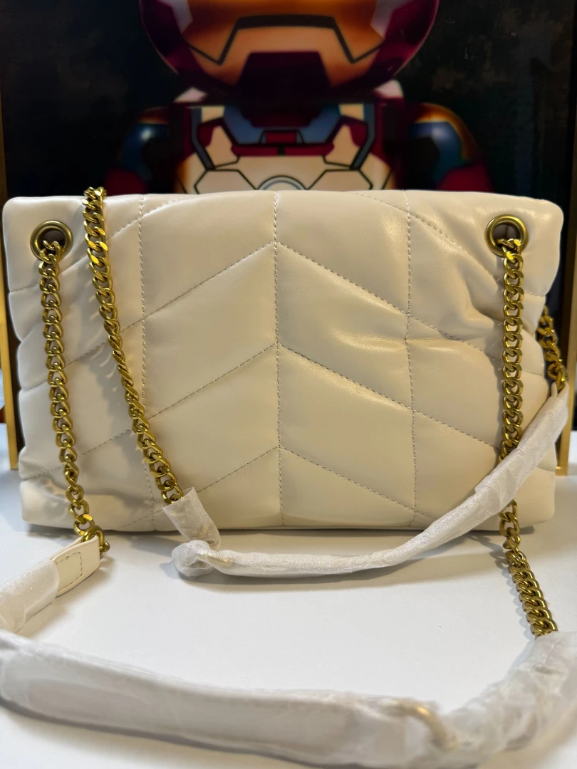 【C5】杨puffer云朵29CM奢品女包MD1073