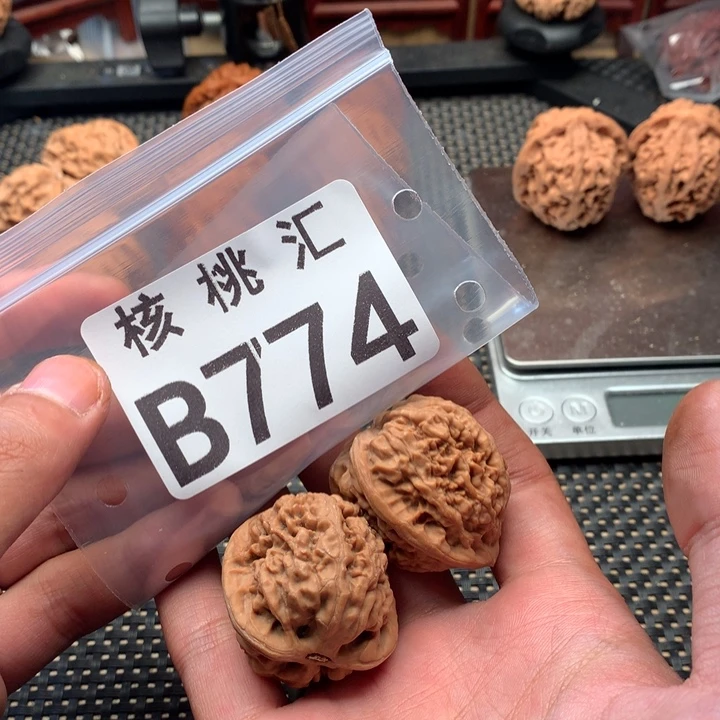 吊坠文玩核桃凤凰台