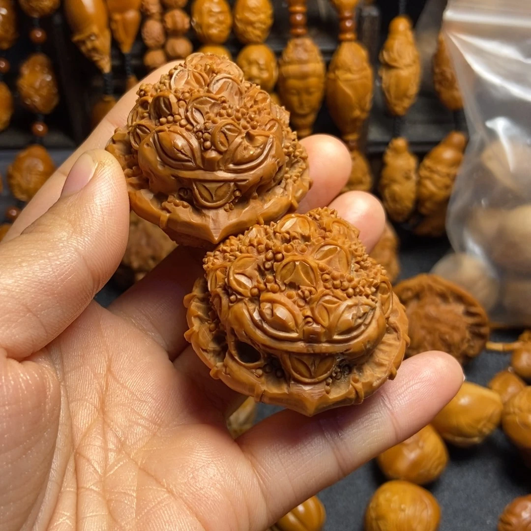 【闪购商品】手串/手链橄榄核金蟾核桃