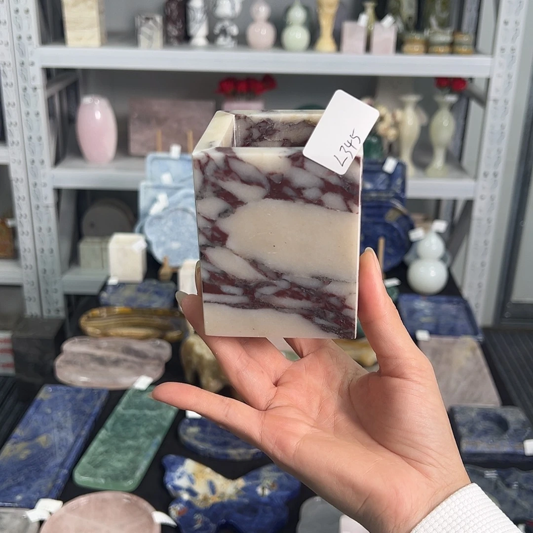 石材宝紫笔筒345。