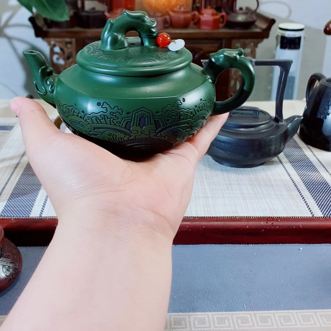 茶壶紫砂宜兴紫砂壶的时候发现