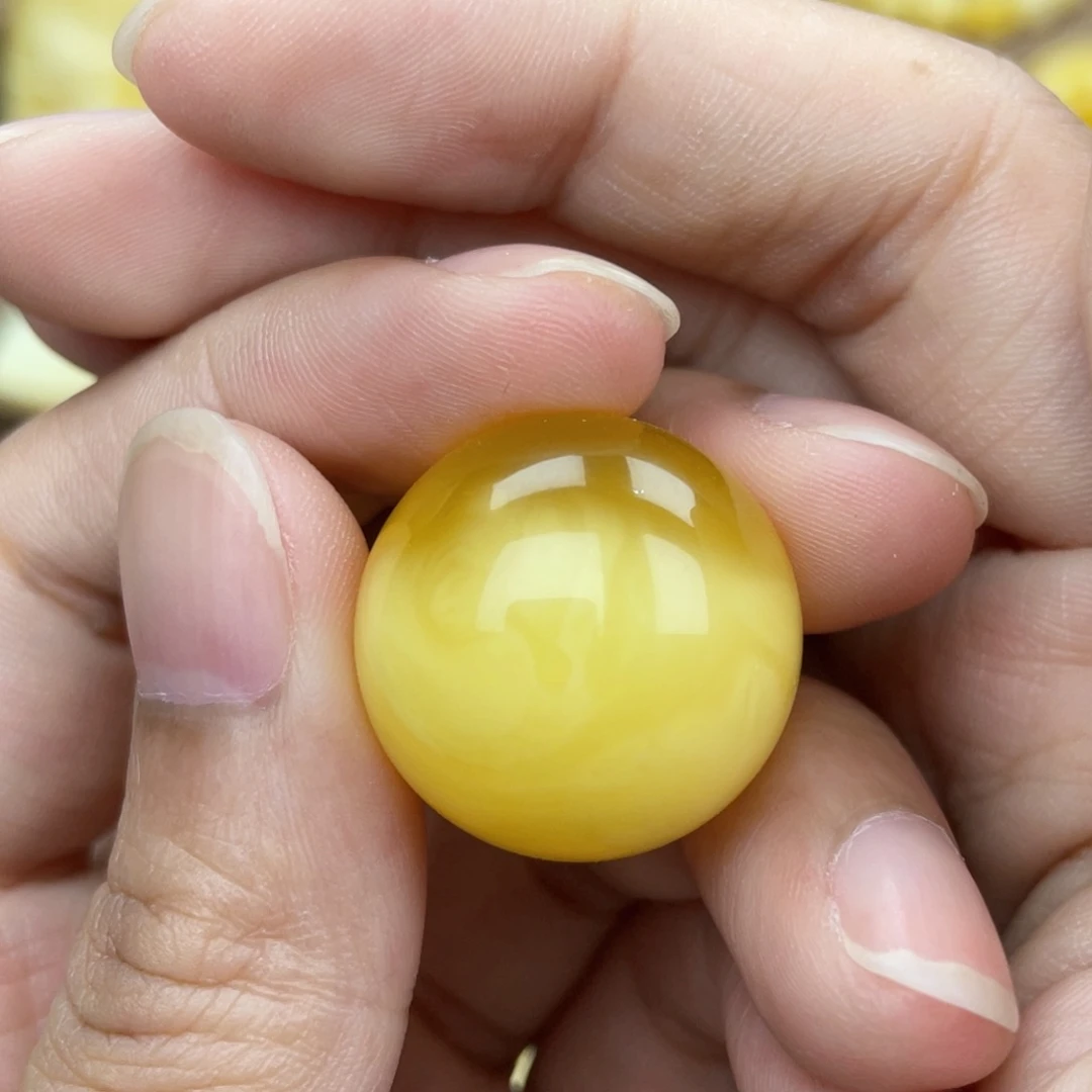 琥珀颈饰未镶嵌全品