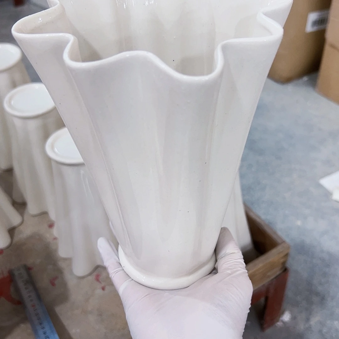 无孔外贸尾单陶瓷花盆凑单10米包邮