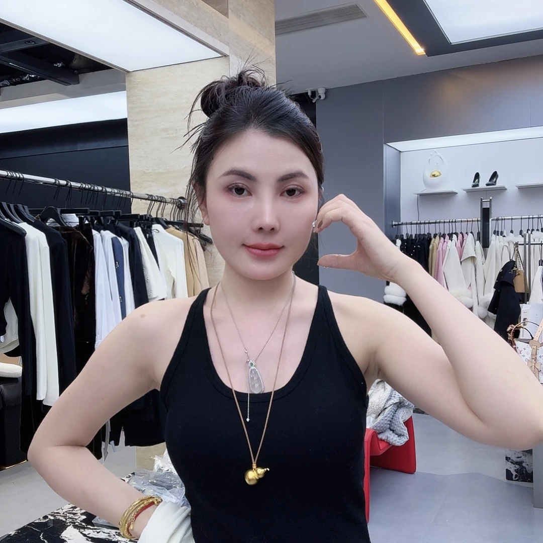 棉夏夏同款小蛮腰,黑色美背