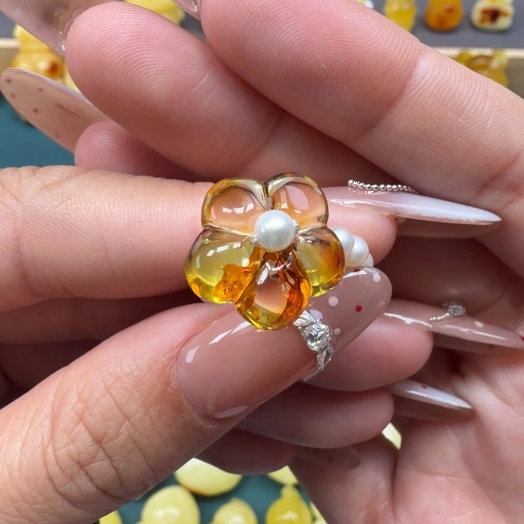 琥珀未镶嵌裸石蜜蜡