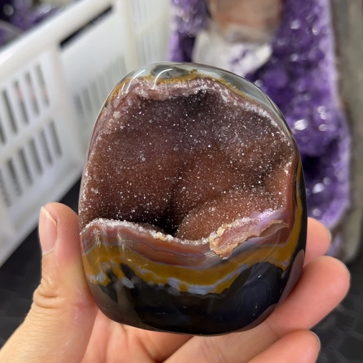 未镶嵌发饰水晶红晶洞