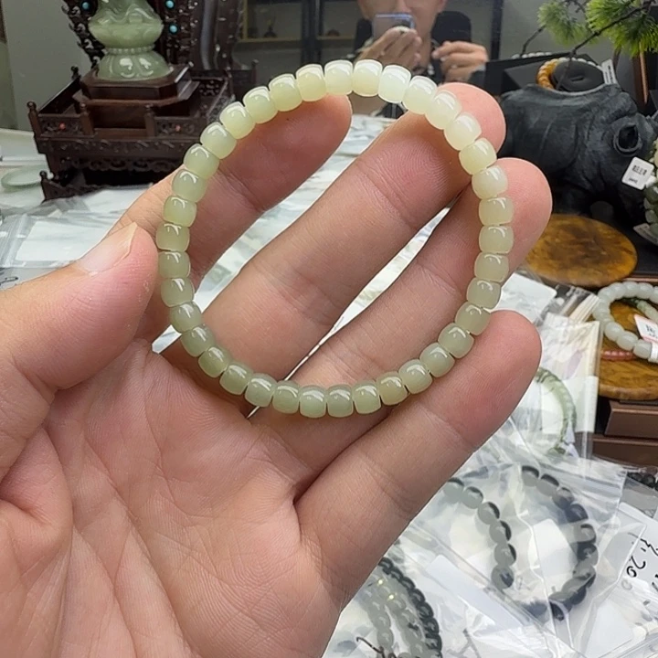 未镶嵌手链和田玉