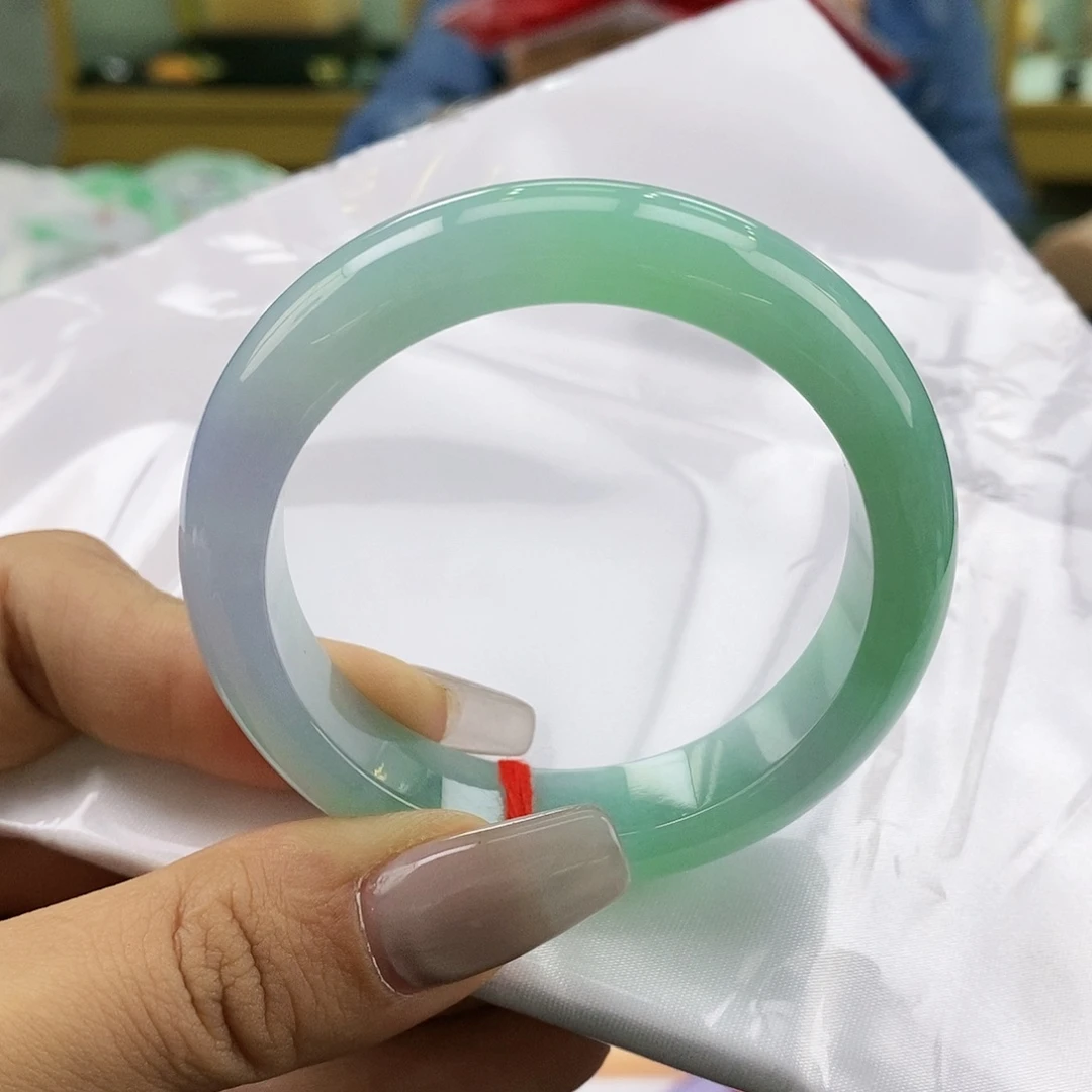 【闪购商品】未镶嵌手镯翡翠