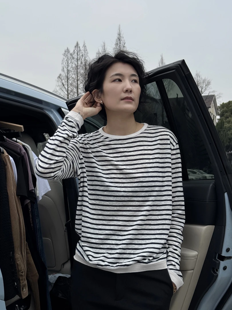 LANGQING 蓝白条纹圆领t恤新款女装修身显瘦内搭打底上衣43697#