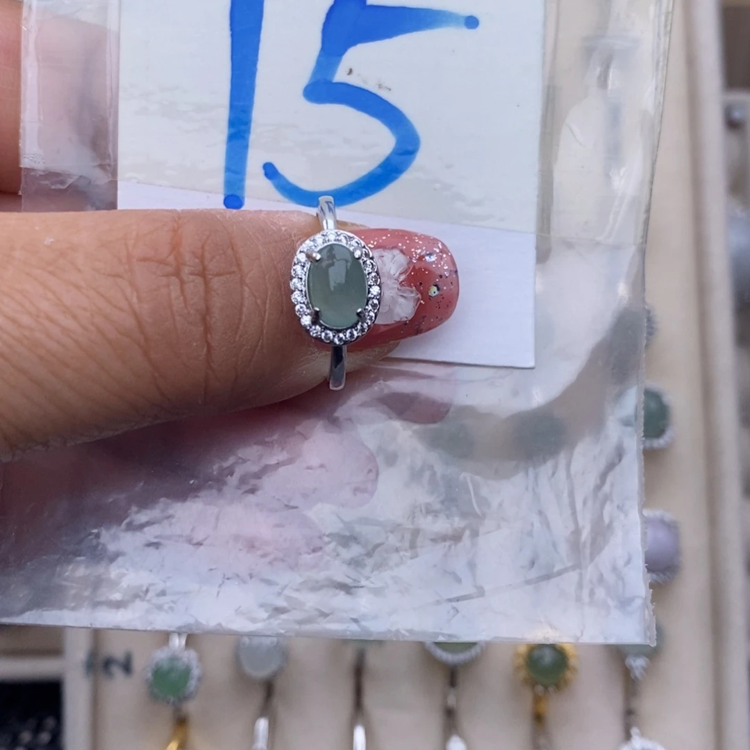 未镶嵌戒指翡翠缅甸