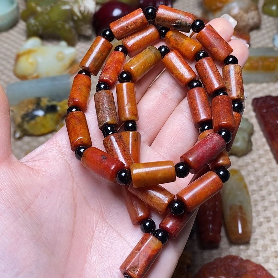 蛇纹石玉未镶嵌颈饰