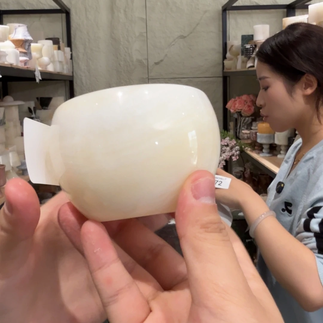 大理石R70。  带薪。