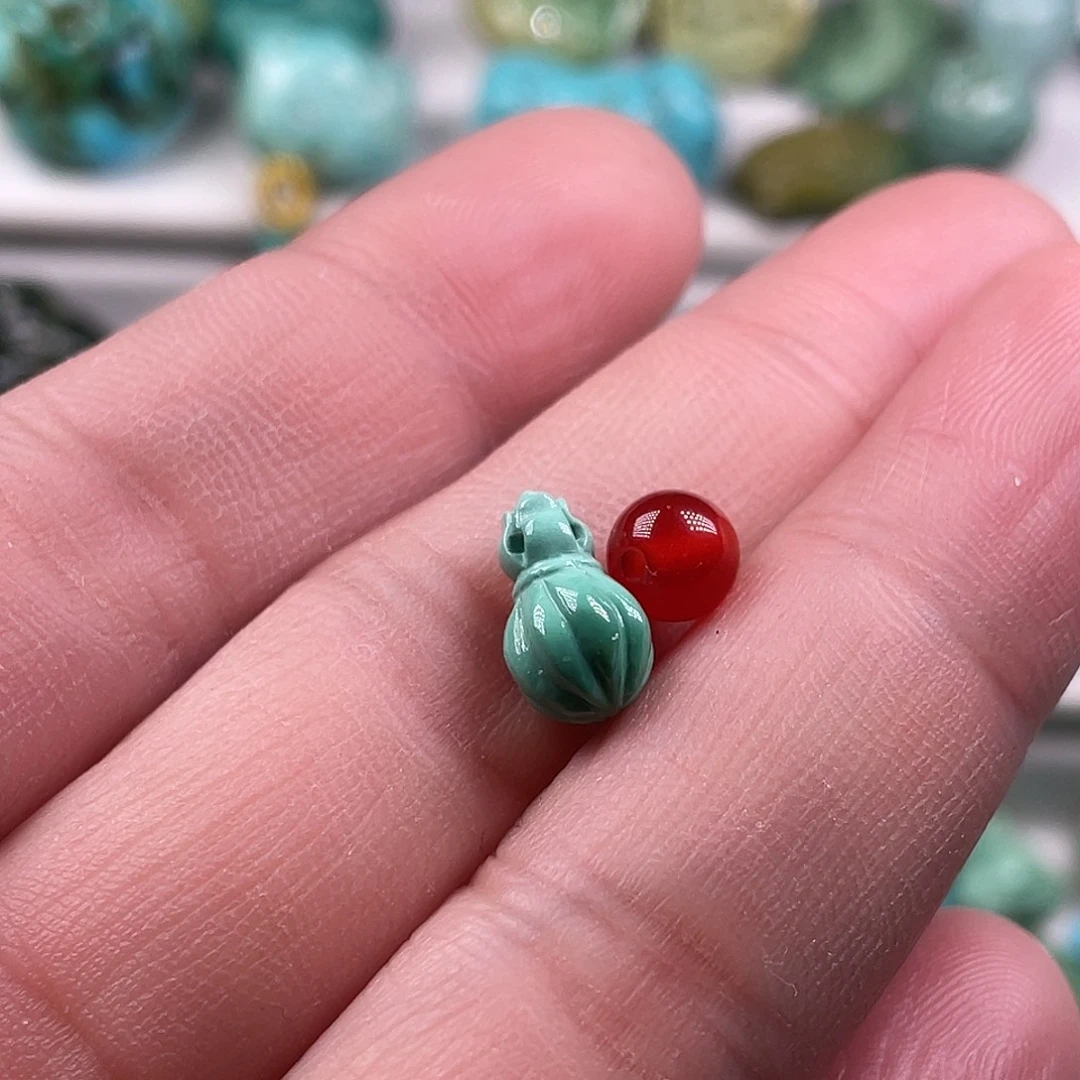 南红玛瑙未镶嵌颈饰