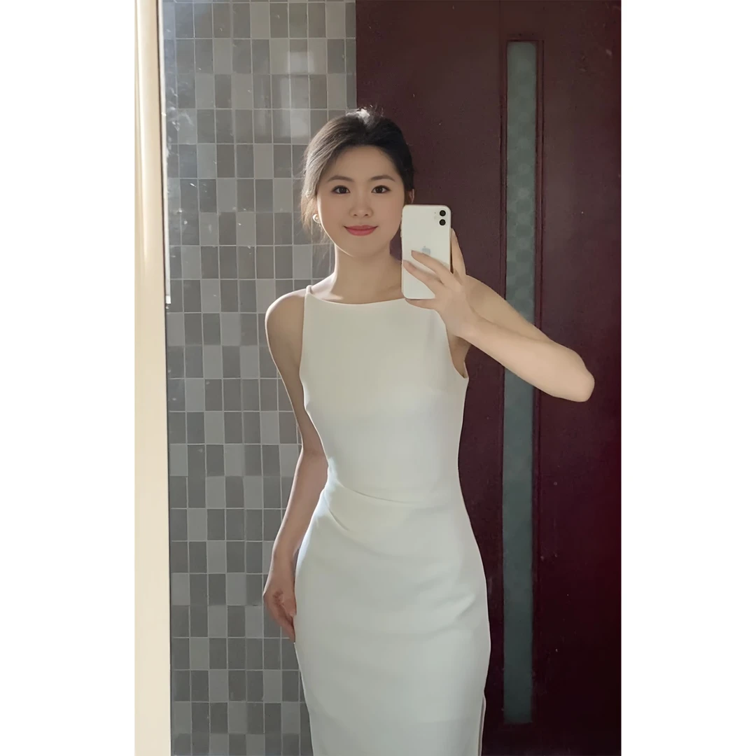 法式开叉无袖吊带连衣裙女2025春夏季新款度假风气质高级感长裙子