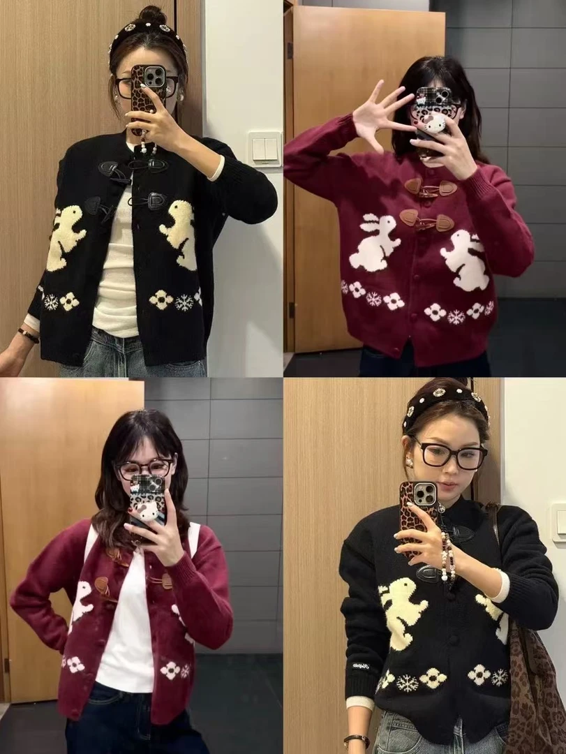 韩版时尚兔子提花撞色短款毛衣外套女秋季百搭牛角扣针织衫