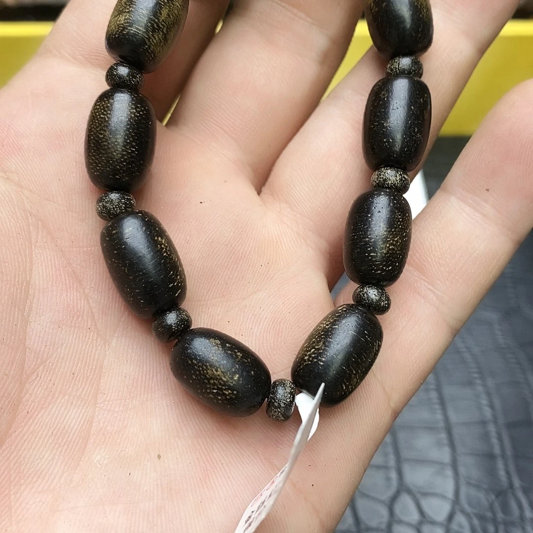 沉香碎屑沉香32蚂蚁沉