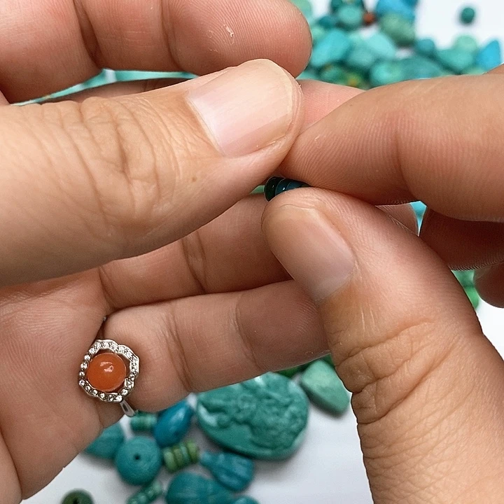 南红玛瑙未镶嵌珠宝奇石