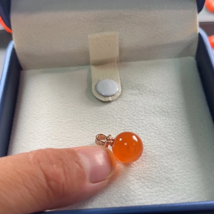 南红玛瑙银S925镶嵌颈饰桐*垚