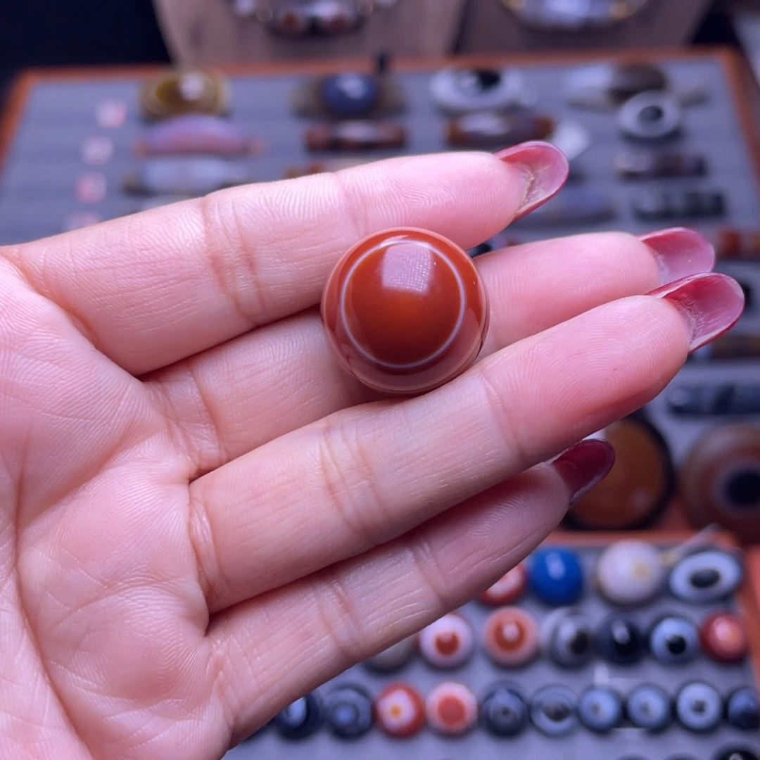 悟***悟玛瑙/玉髓未镶嵌颈饰