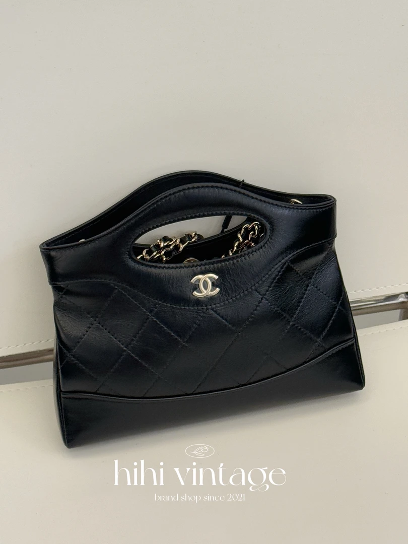 99新 Chanel/香奈儿 黑金横版油蜡nano 31bag 底长20.5cm  二店