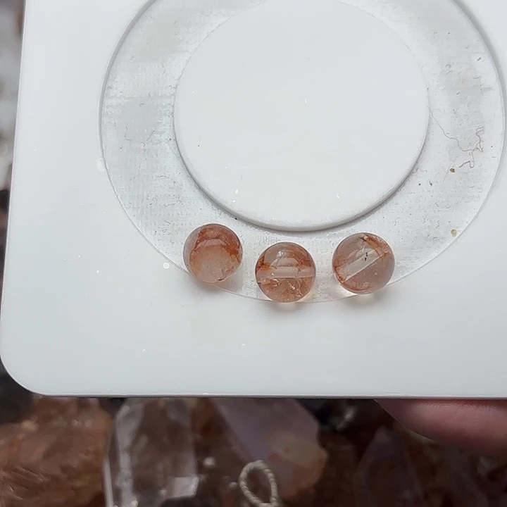 颈饰未镶嵌水晶3颗9mm+闪灵钻圆珠默认微瑕