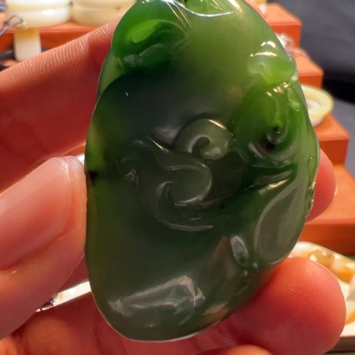 和田玉（糖玉）未镶嵌颈饰