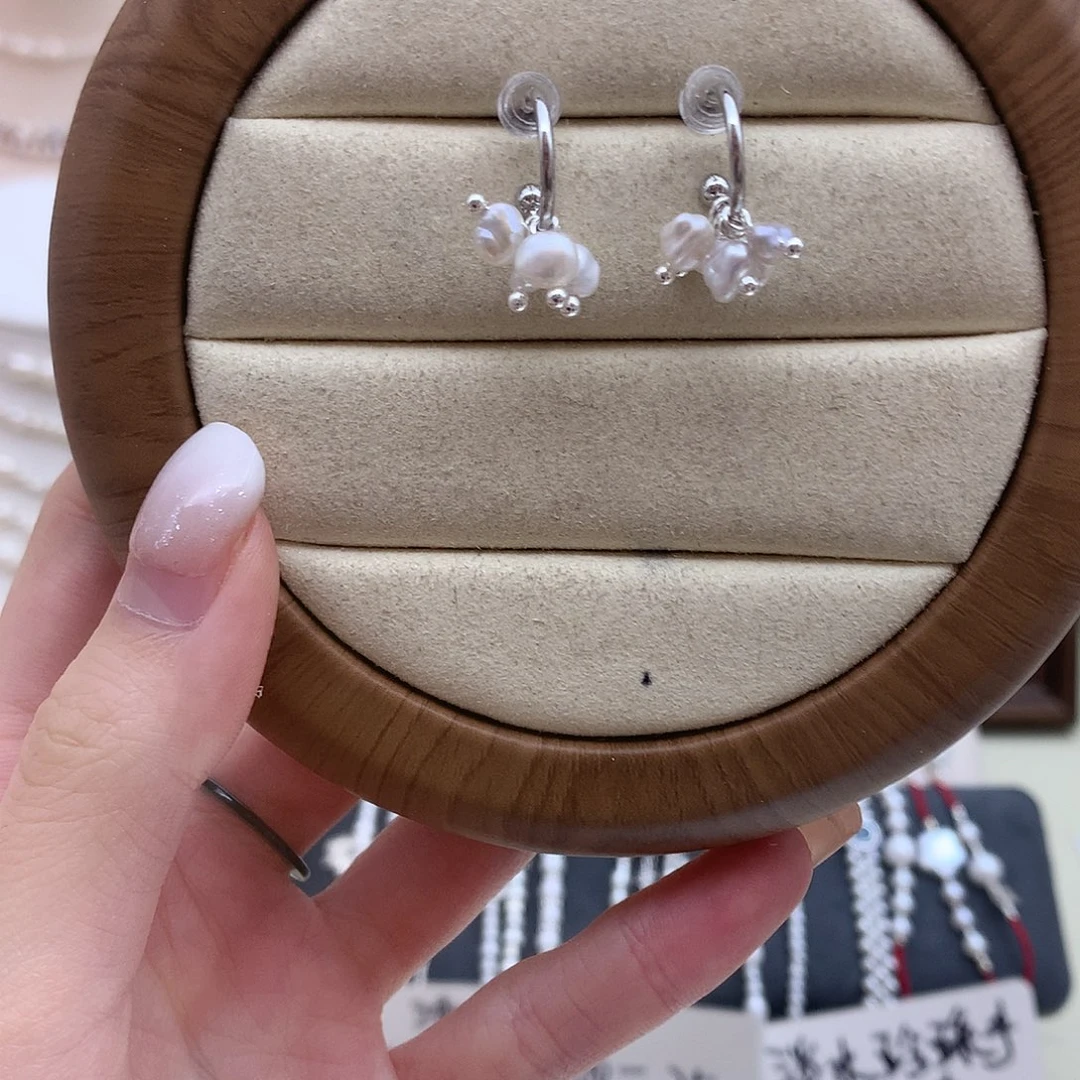 淡水珍珠未镶嵌耳饰